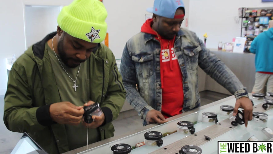 BLUNTS + MORE STORE REVIEW